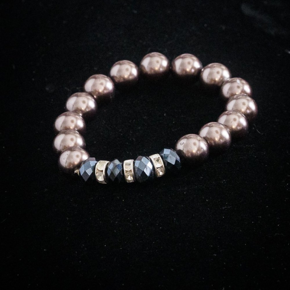 Brown Pearl Bracelet EUC